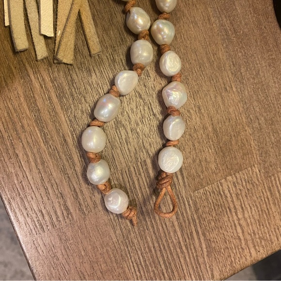 Freshwater Pearl Choker - Picture 4 of 6